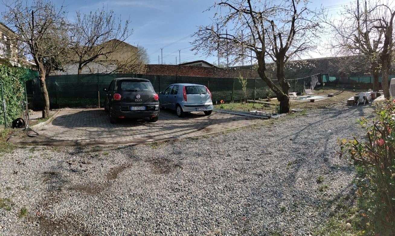 Lake View Villa Dormelletto Exterior photo